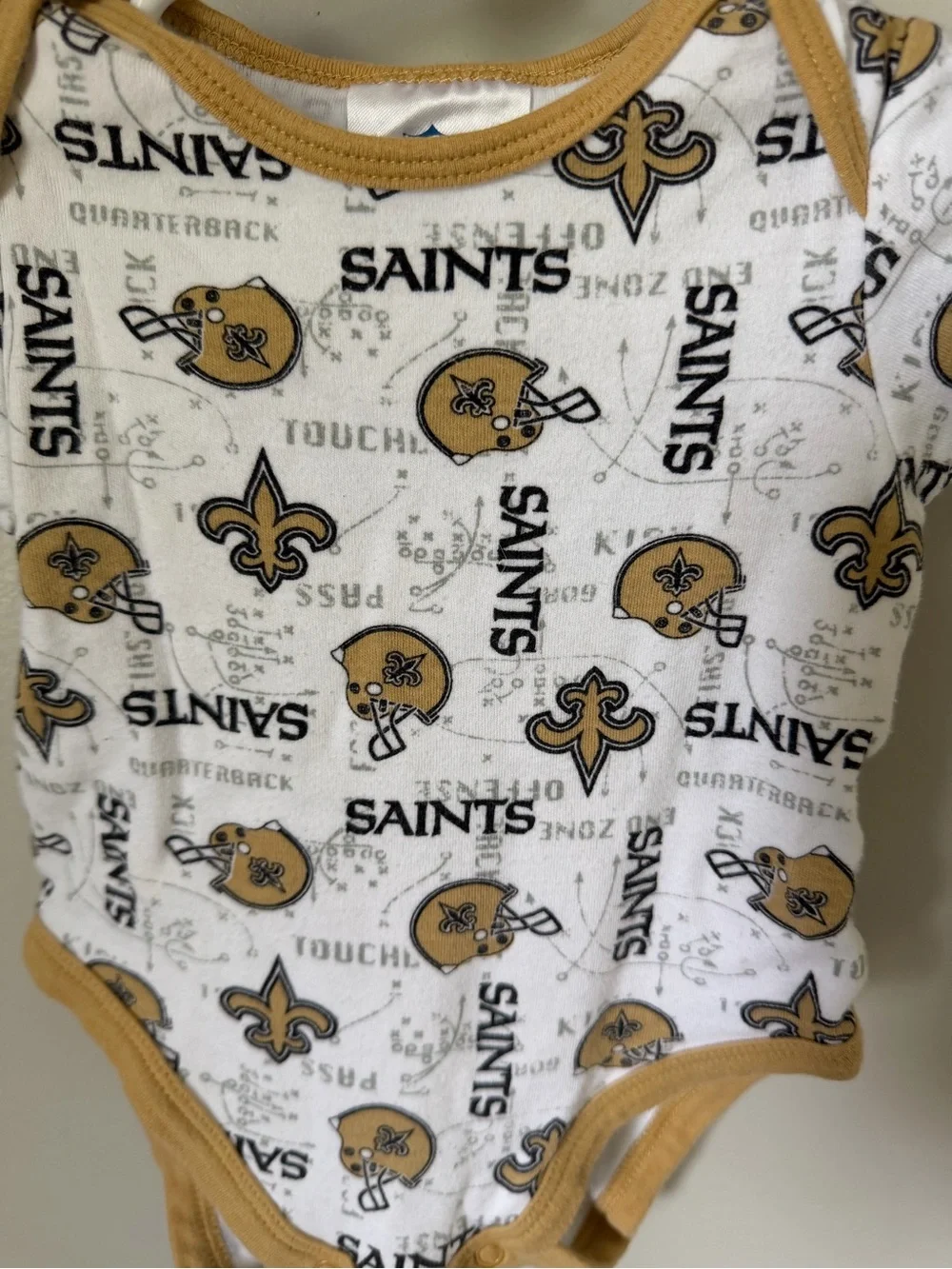 NFL New Orleans Saints Baby Bodysuit Short Sleeve Snap White Gold 0-3M